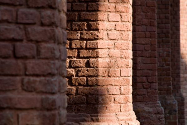 Brick Pillars Installation in Pompano Beach